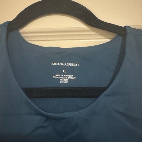 Banana Republic Teal Sports Bra - Picture 2 of 3